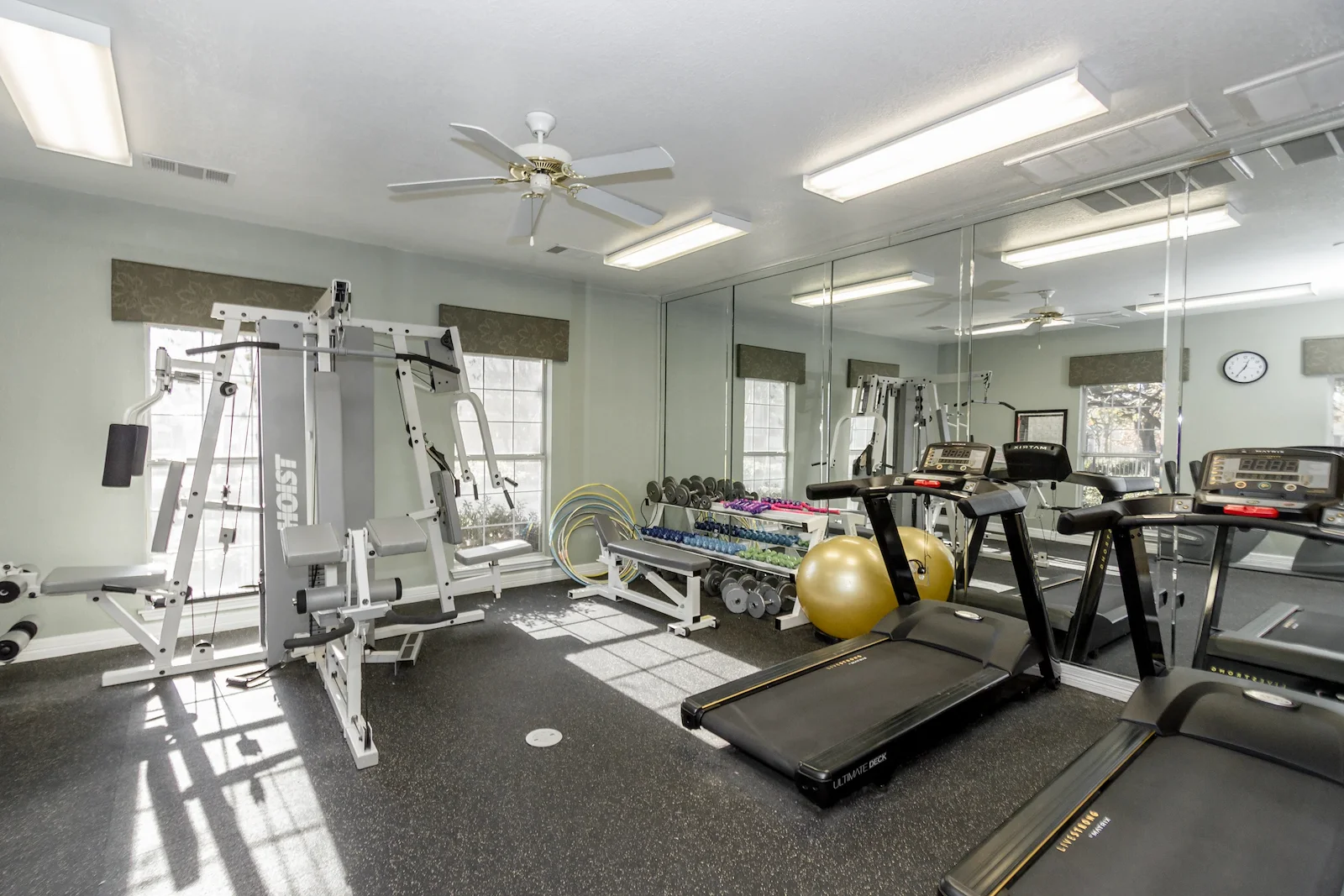 Image of Residence at the Oaks (5)