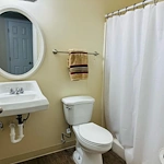 Image of Sunabella at Savannah Memory Care (5)