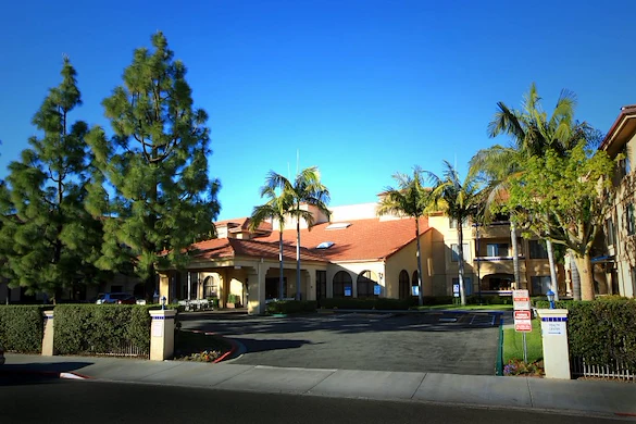 Image of Freedom Village Healthcare Center (4)