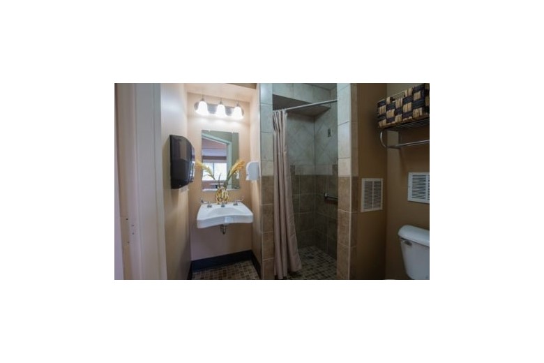 Image of Castleton Health Care Center (5)
