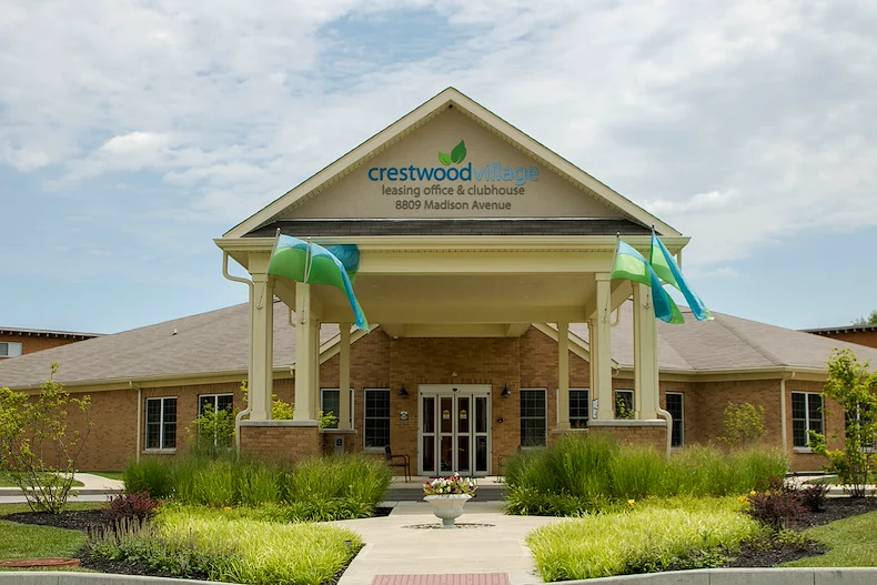 Image of Crestwood Village South (1)