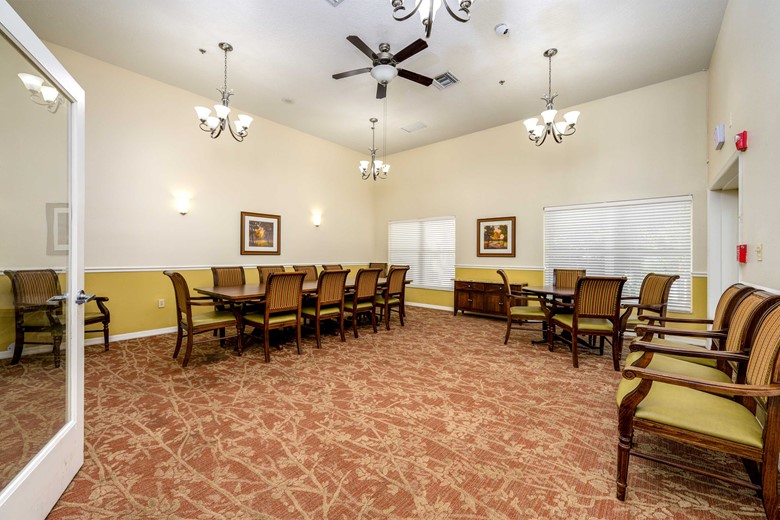 Image of Chapman Manor Senior Living (5)