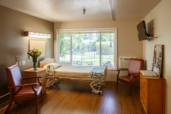 Image of Life Care Center Of Mcminnville (3)