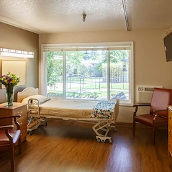 Image of Life Care Center Of Mcminnville (3)