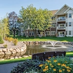 Image of Applewood Pointe of Shoreview Cooperative (1)