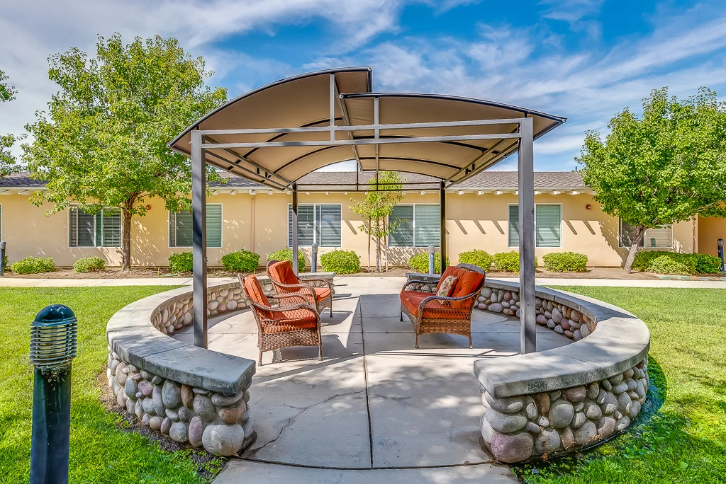 Image of Sunny Rose Glen (7)