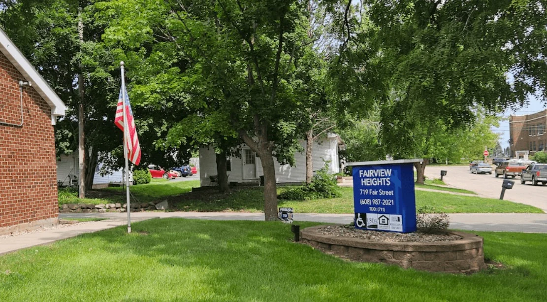 Image of Fairview Heights Apartments (2)