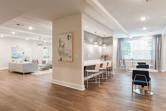 Image of Crown Court Apartments (4)