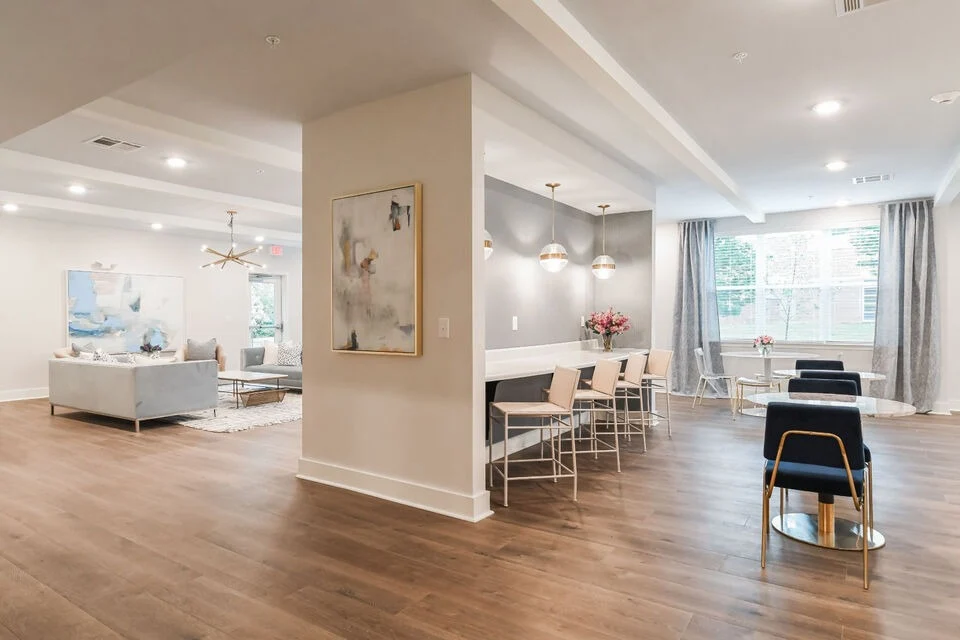 Image of Crown Court Apartments (4)