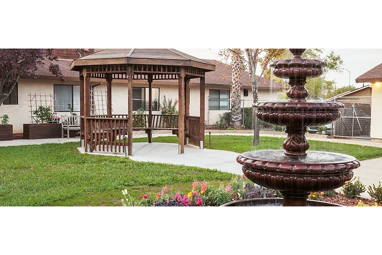 Image of Lincoln Meadows Care Center (2)