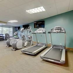 Image of The Legends at Silver Lake Village (3)