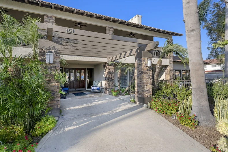 Image of Crescendo Senior Living (1)