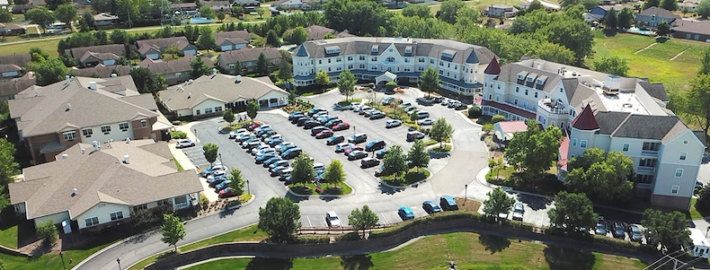 Image of Victorian Village Continuing Care Senior Community (4)