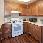 Image of Naomi Gardens (3)