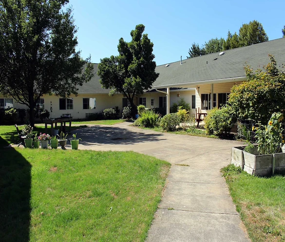 Image of River Park Senior Living (3)