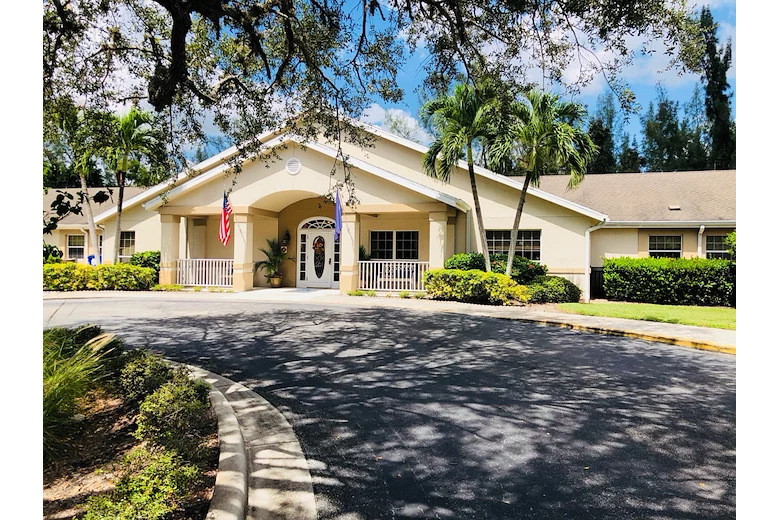 Image of Arden Courts of Ft. Myers (1)