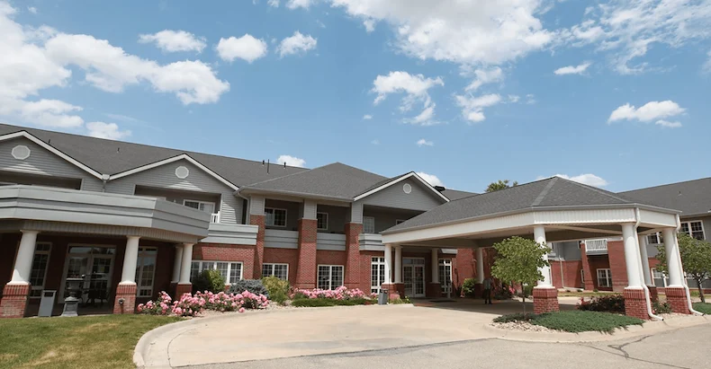 Image of Eaglecrest Retirement Community (1)