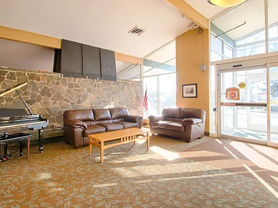 Image of Avamere Health Services of Rogue Valley (2)