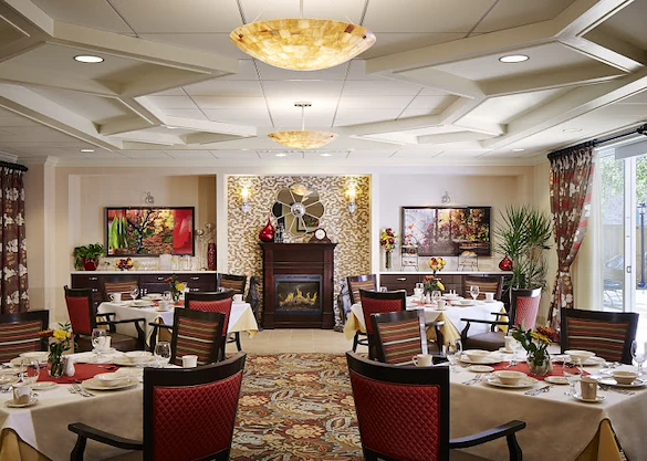 Image of Alden Estates of Evanston (5)