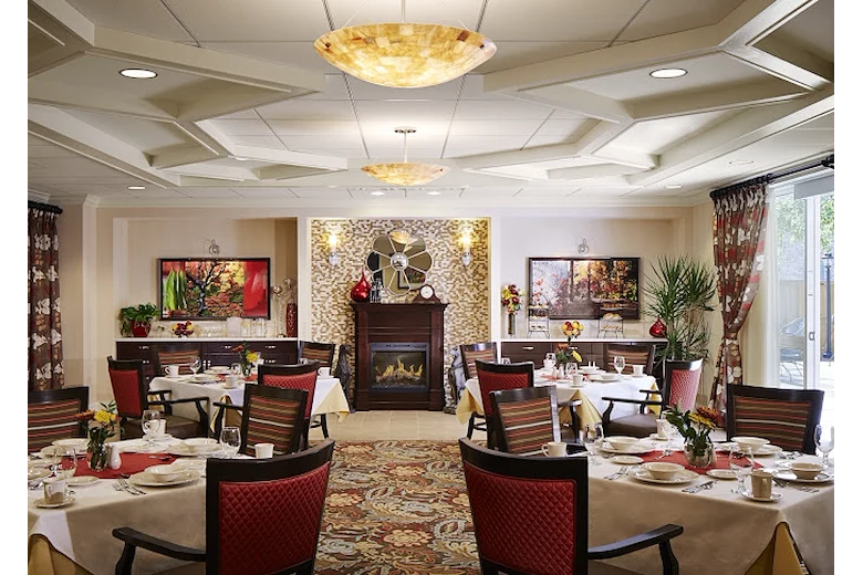 Image of Alden Estates of Evanston (5)