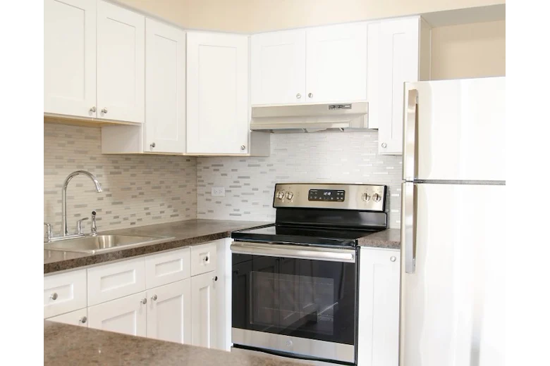 Ascension Casa Scalabrini Senior Living, independent senior living community in Northlake, IL, apartment kitchen