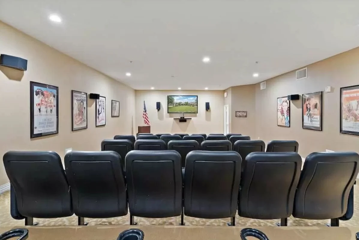 Image of Morada Lake Arlington (4)