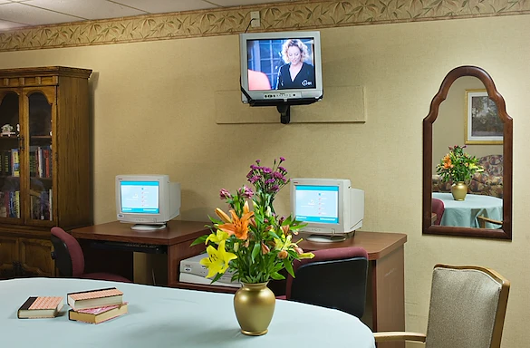 Image of Hillcrest Center (4)