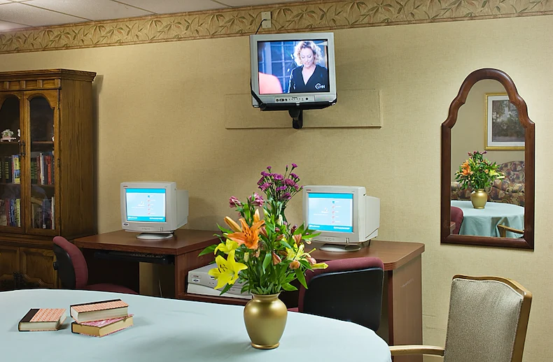 Image of Hillcrest Center (4)