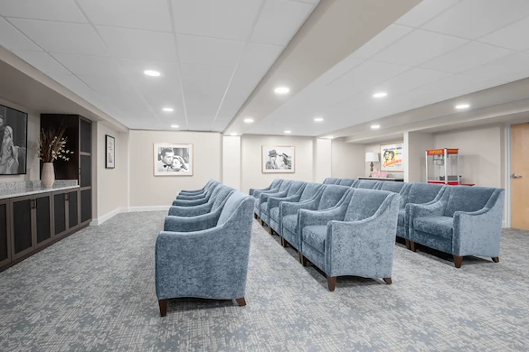 Image of Anchor Bay at Greenwich (6)