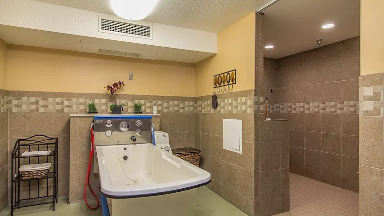 Image of Monterey Park Rehabilitation & Health Care Center (4)