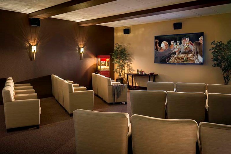 Image of Atria at Foster Square (4)