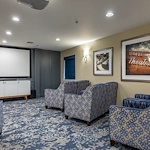 Image of Van Mall (9)