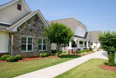 Image of Runk & Pratt at Forest (1)