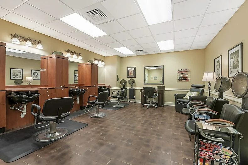 Brookdale Green Hills Cumberland senior living community offering assisted living, memory care, and respite care in Nashville, TN, beauty salon