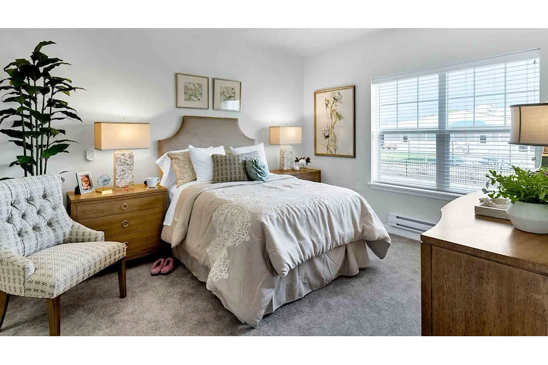 Bear Hollow Estates Hawthorn Senior Independent Living in Rancho Cordova, California, apartment bedroom