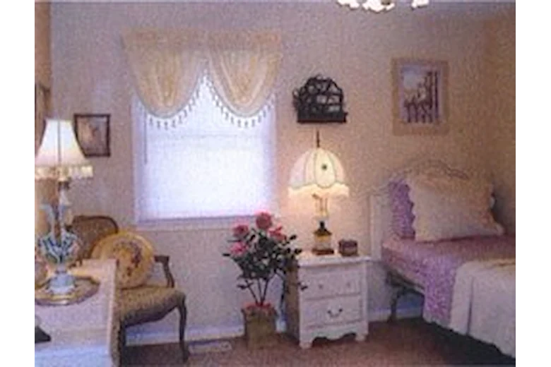 Image of Birchwood Manor (3)