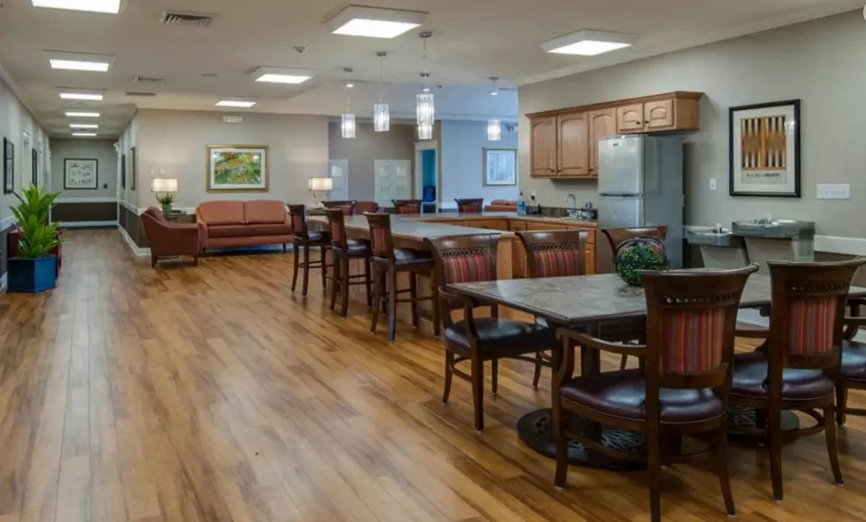 Image of Mattis Pointe Senior Living (4)