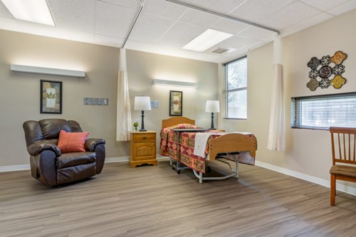 Image of Metropolis Rehab & Healthcare Center (2)