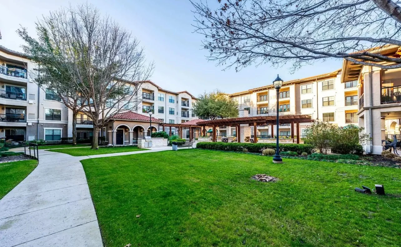 Image of Conservatory at Plano (2)