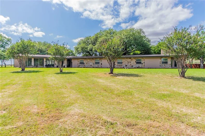 Image of St. John's Residential Care Home - Clebourne (1)