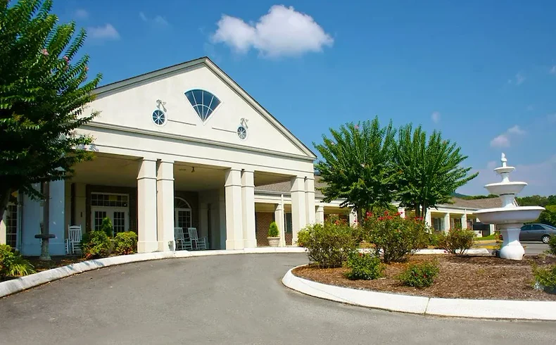 Image of Oaks at Dalton (1)