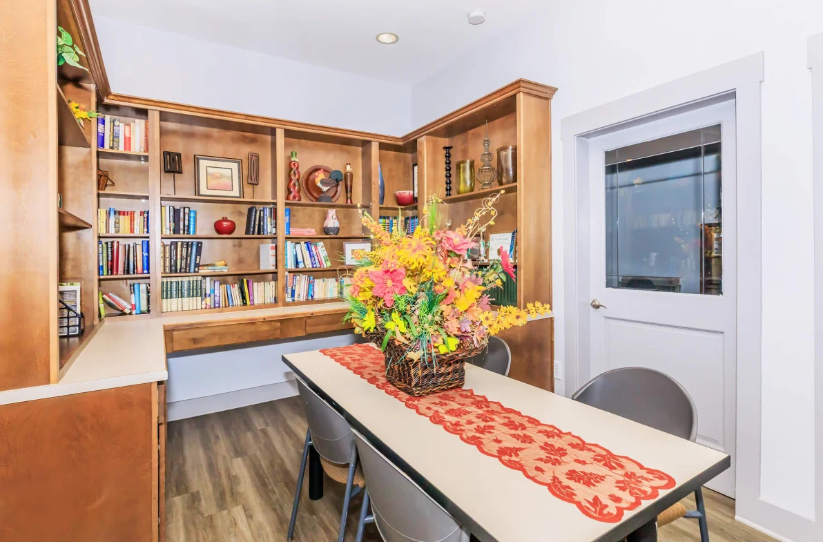 Image of Palacio Del Sol Senior Apartments (4)