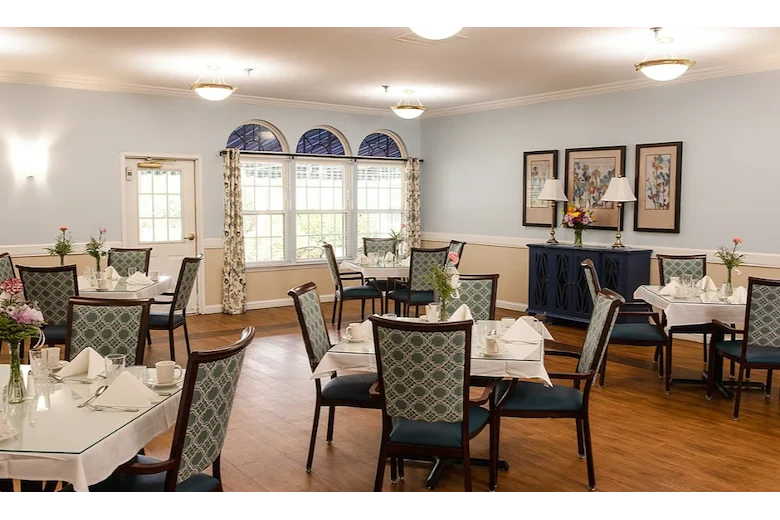 Image of Commonwealth Senior Living at Hampton (6)