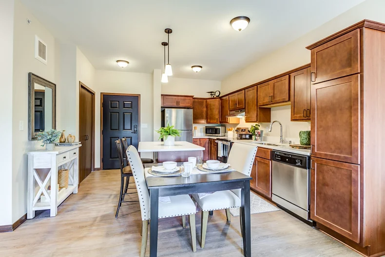 Image of Seven Hills St. Paul (9)