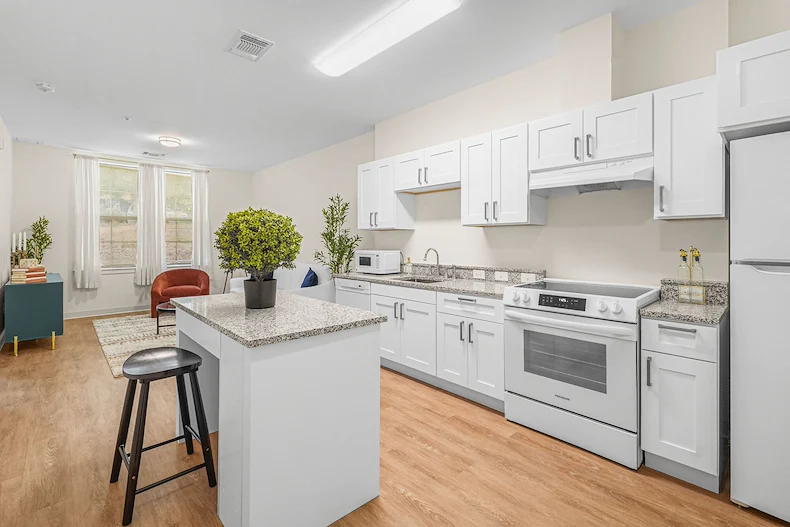 Image of The Louise on Western (6)