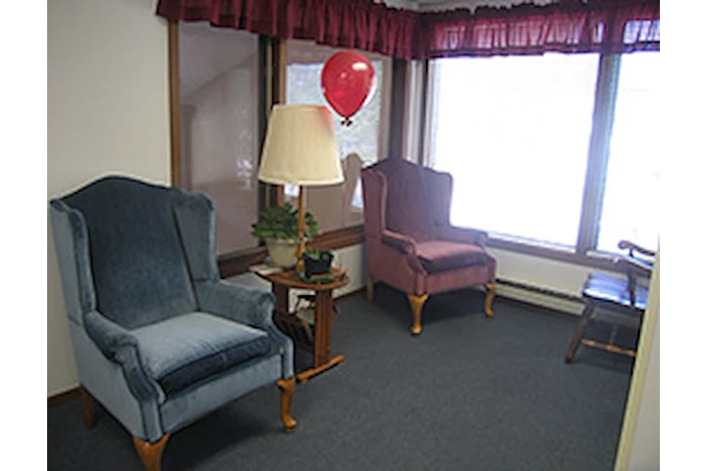 Image of Pioneer Manor (2)