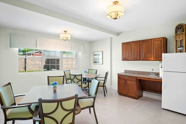 Image of Appletree Court (7)