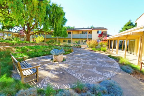 Image of Canterbury Woods Senior Living (4)