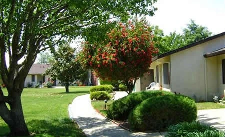 Image of Eskaton Kennedy Manor (3)