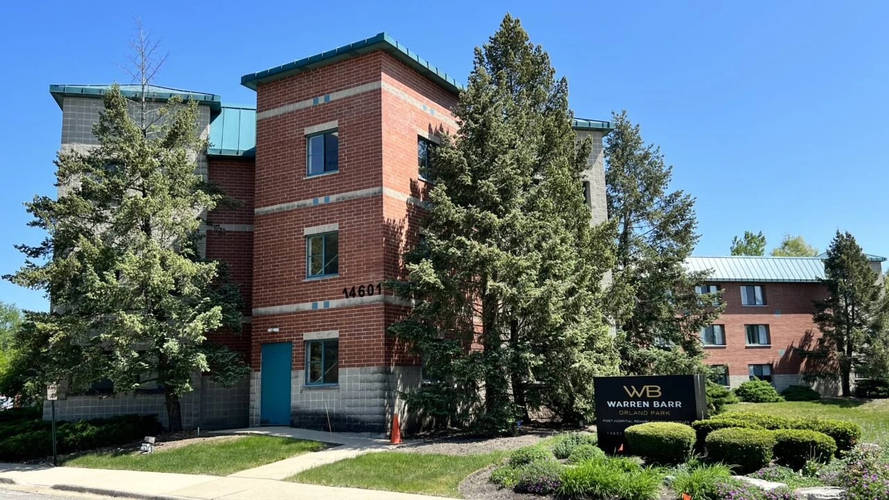 Image of Warren Barr Orland Park (2)